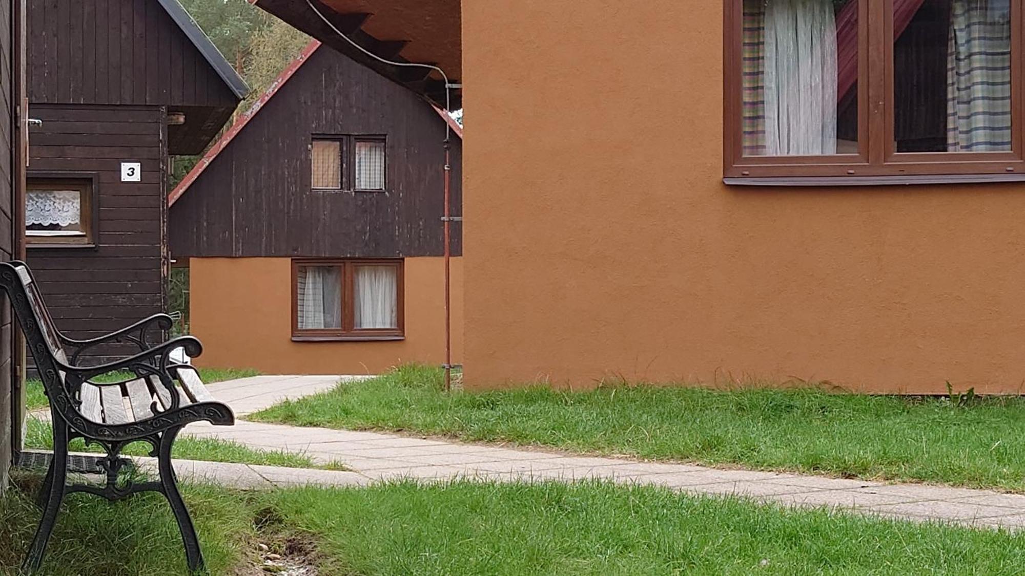 Raj Sportovni A Rekreacni Resort Branzez Kněžmost Extérieur photo