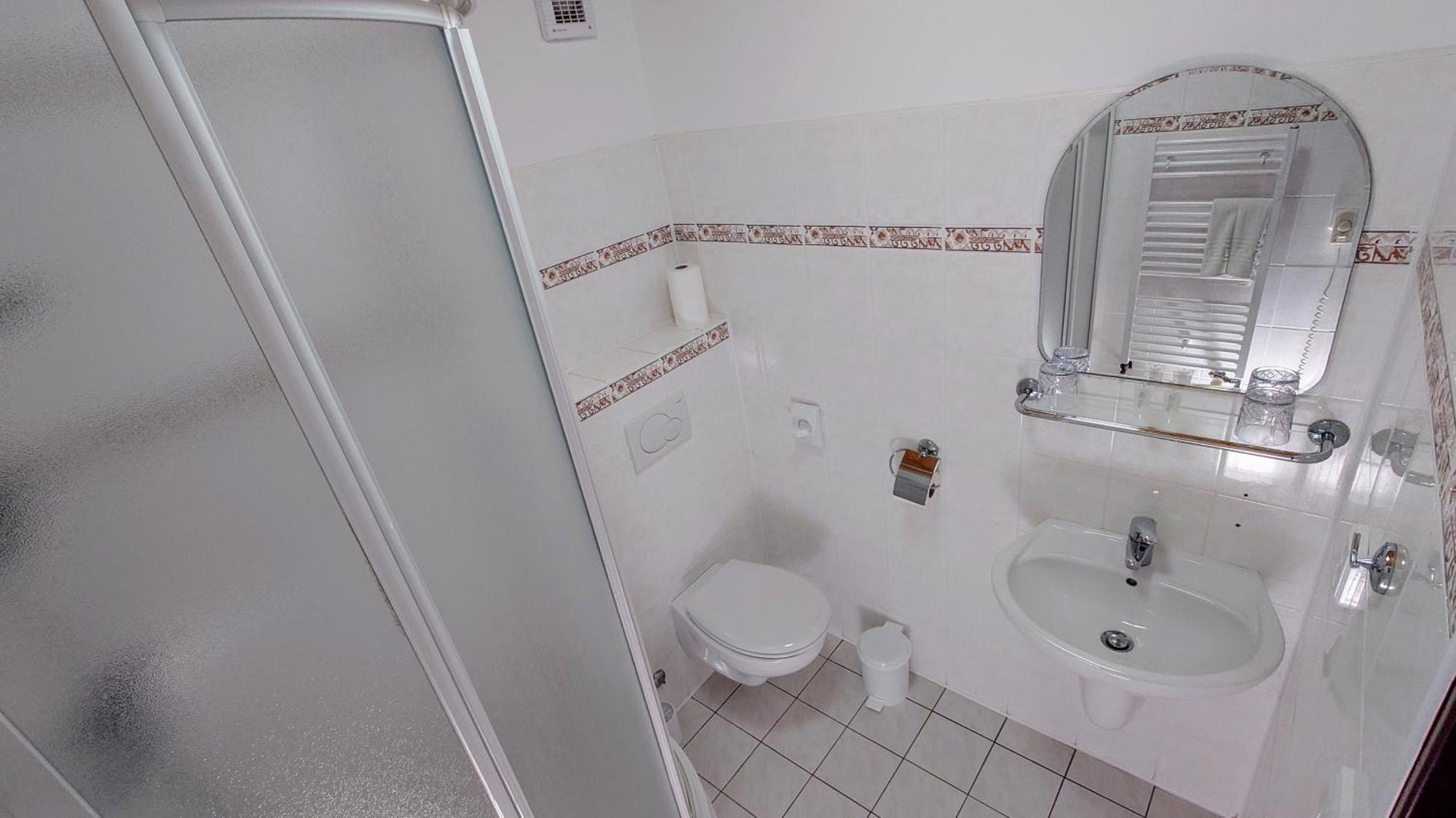 Raj Sportovni A Rekreacni Resort Branzez Kněžmost Extérieur photo