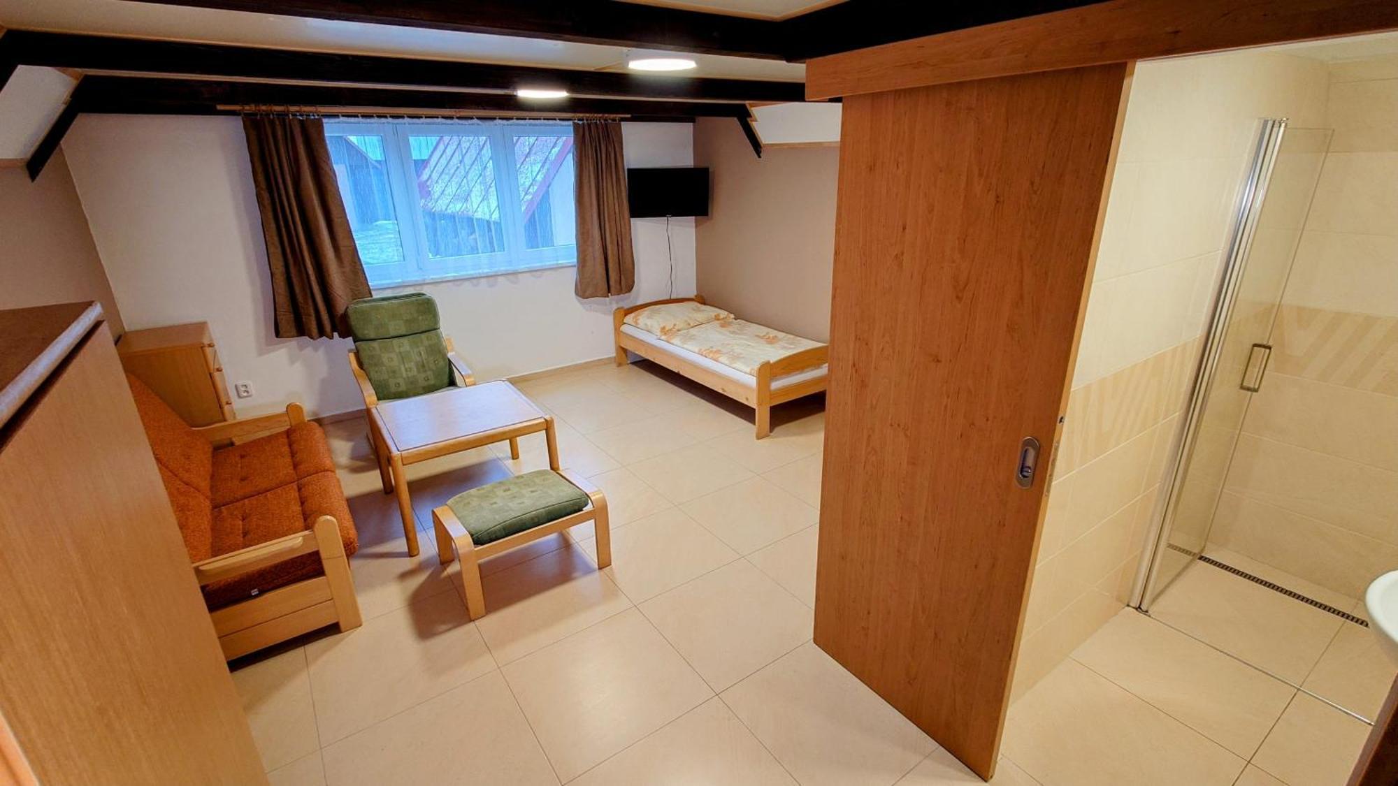 Raj Sportovni A Rekreacni Resort Branzez Kněžmost Extérieur photo