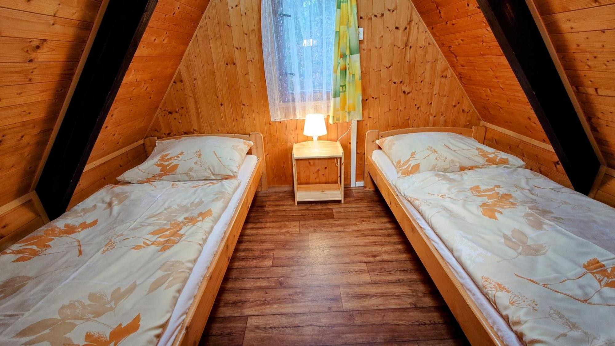 Raj Sportovni A Rekreacni Resort Branzez Kněžmost Extérieur photo